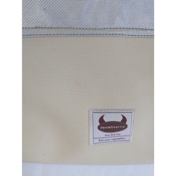 Dante Beatrix Women's Nylon/Plastic/Vinyl Cream/Silver Clutch Handbag. - Picture 5 of 8